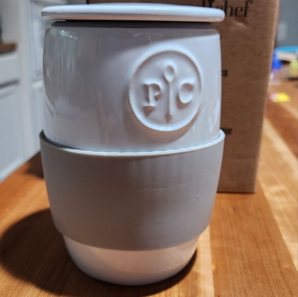 Egg cooker - Picture 1 of 2